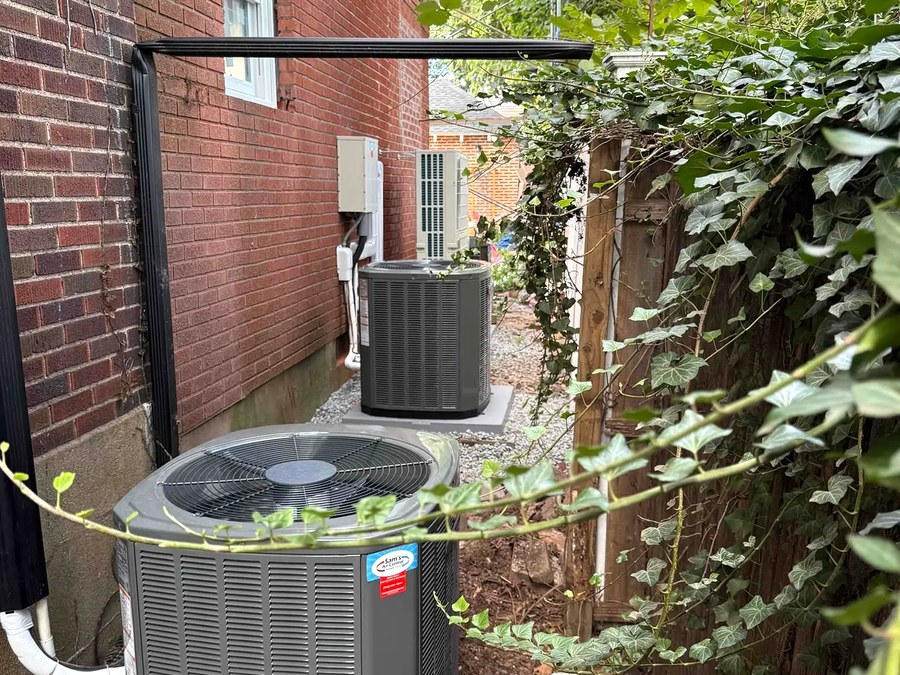 Outdoor heat pump units installed by Sam's Air Control